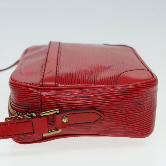 LOUIS VUITTON Epi Trocadero 23 Shoulder Bag Red M52307 LV Auth 84177 - Picture 4 of 16